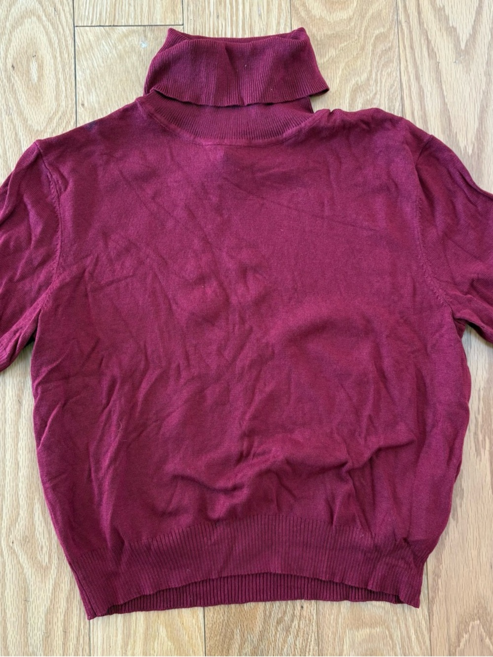 Women's Burgundy Turtleneck Sweater short sleeved